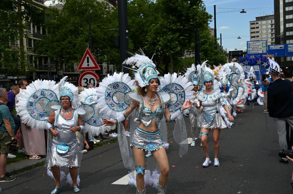 ../Images/Zomercarnaval 2024 266.jpg